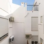House In * سيسيمبرا